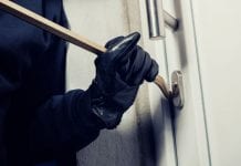 Τρόμος για ζευγάρι ηλικιωμένων στις Σέρρες: Ληστές εισέβαλαν στον σπίτι τους την ώρα που κοιμόντουσαν Τρόμος για ζευγάρι ηλικιωμένων στις Σέρρες Ηράκλειας Απολογισμός παραβατικότητα