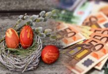 Δώρο Πάσχα 2023: Τι μπορούν κάνουν οι εργαζόμενοι εάν δεν το λάβουν Δώρο Πάσχα 2023 μη καταβολή ποινές Αντίστροφα μετρά ο χρόνος για την καταβολή επιδομάτων πριν αλλά και μετά το Πάσχα. Μεταξύ του χρονικού διαστήματος 18 και 20 Απριλίου αναμέν