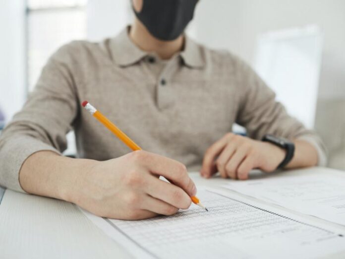 panellinies-serrespost.3 Πανελλαδικές 2022: Τα θέμματα σε Λατινικά serrespost