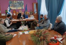 Συνάντηση Δημάρχου Σιντικής με φορείς που δραστηριοποιούνται στον περιπατητικό τουρισμό Συνάντηση Δημάρχου Σιντικής με φορείς για περιπατητικό τουρισμό