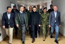 Ο ΥΦΥΠΕΞ Τάσος Χατζηβασιλείου στη Θεσσαλονίκη στους τραυματίες από το Κότσανι Ο ΥΦΥΠΕΞ Τάσος Χατζηβασιλείου στη Θεσσαλονίκη στους τραυματίες από το Κότσανι