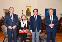 Σύσκεψη Γκιουλέκα με τους τρεις Περιφερειάρχες της Μακεδονίας και της Θράκης Σύσκεψη Γκιουλέκα με τους τρεις Περιφερειάρχες της Μακεδονίας και της Θράκης