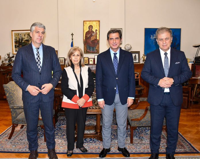 Σύσκεψη Γκιουλέκα με τους τρεις Περιφερειάρχες της Μακεδονίας και της Θράκης