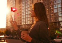 Τι συμβαίνει όταν πατάμε “μου αρέσει” στα social media Τι συμβαίνει όταν πατάμε “μου αρέσει” στα social media