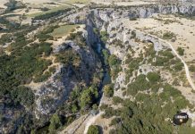 Φαράγγι Αγγίτη: Ένα Μοναδικό Γεωλογικό Φαινόμενο και Οικοτουριστικός Παράδεισος faraggi-aggiti