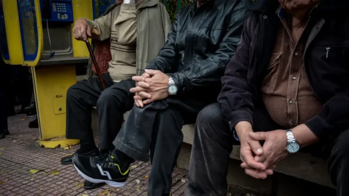 Πώς να εξαγοράσετε πλασματικά έτη για σύνταξη.