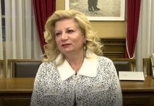 «Πεδίο δόξης λαμπρό»: Η Χρυσάνθη Παλάζη κρατάει την έδρα και η Δημοτική Αρχή το… μπαλάκι (video) Δ.Σερρών - Νέα νομική "δικαίωση" για την Χρυσάνθη Παλάζη