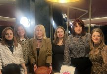 Κοπή βασιλόπιτας και εκλογές στον Σύλλογο Σερραίες Μανούλες (βίντεο) Κοπή βασιλόπιτας και εκλογές στον Σύλλογο Σερραίες Μανούλες