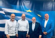 Ο Σωτήρης Κοτσαμπάς στη συνάντηση εργασίας με τον Υφ. Εθνικής Οικονομίας και Οικονομικών Σωτήρης Κοτσαμπάς στη συνάντηση εργασίας με τον Υφ. Εθνικής Οικονομίας