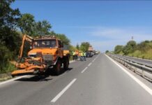 Εργασίες συντήρησης από την Περιφέρεια κατά μήκος της ΕΟ Θεσσαλονίκης – Σερρών Εργασίες συντήρησης της ΕΟ Θεσσαλονίκης - Σερρών