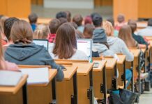 Μη κρατικά πανεπιστήμια: Τι αλλάζει μετά την απόφαση του ΣτΕ, τι γίνεται με τους φοιτητές και τα επτά νέα ιδρύματα PANEPISTIMIO